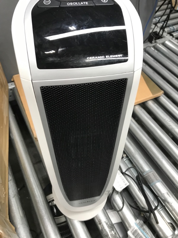 Photo 4 of **TESTED/ TURNS ON** Lasko Oscillating Digital Ceramic Tower Heater for Home with Overheat Protection, Timer and Remote Control, 22.75 Inches, 1500W, White, 5165