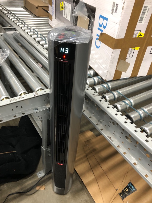 Photo 3 of ***TESTED WORKING*** Lasko Portable Fan & Heater All Season Comfort Control Tower Fan and Space Heater in One with Remote Control, Black, FH515