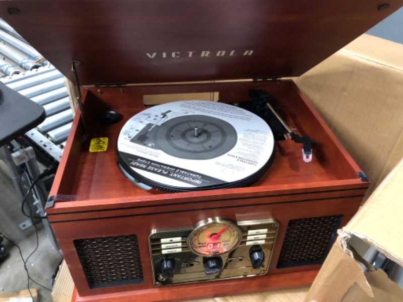 Photo 2 of ** PARTS ONLY** Used ** Victrola Nostalgic 7-in-1 Bluetooth Record Player & Multimedia Center