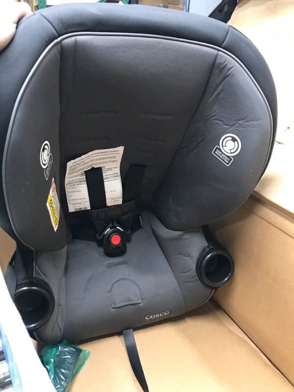 Photo 4 of Cosco Onlook 2-in-1 Convertible Car Seat, Rear-Facing 5-40 pounds and Forward-Facing 22-40 pounds and up to 43 inches, Black Arrows