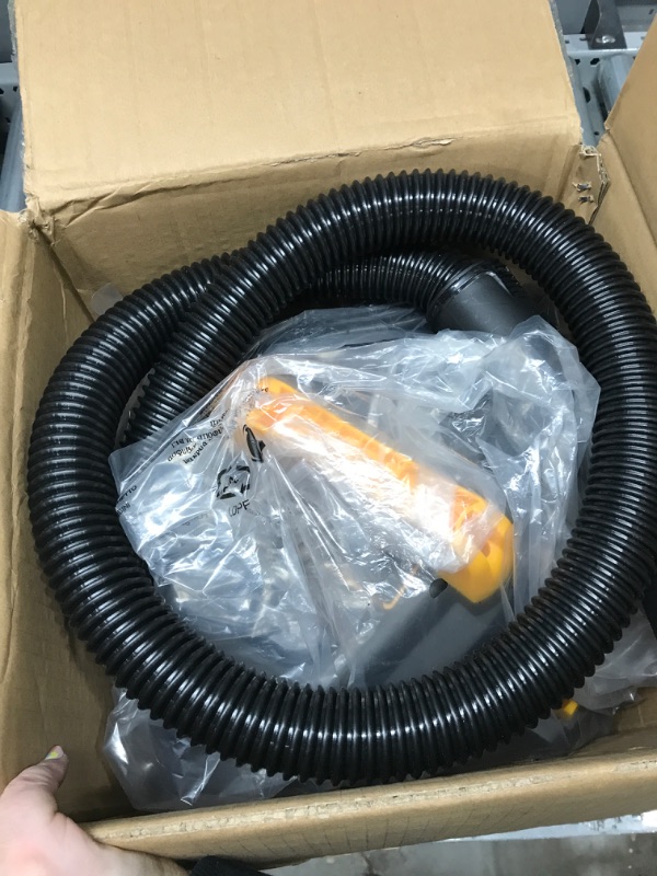 Photo 2 of ***TESTED WORKING*** VEVOR Wet Dry Vac, 2.6 Gallon, 2.5 Peak HP, 3 in 1 Shop Vacuum with Blowing Function, Portable with Attachments to Clean Floor, Upholstery, Gap, Car, ETL Listed, Black/Yellow