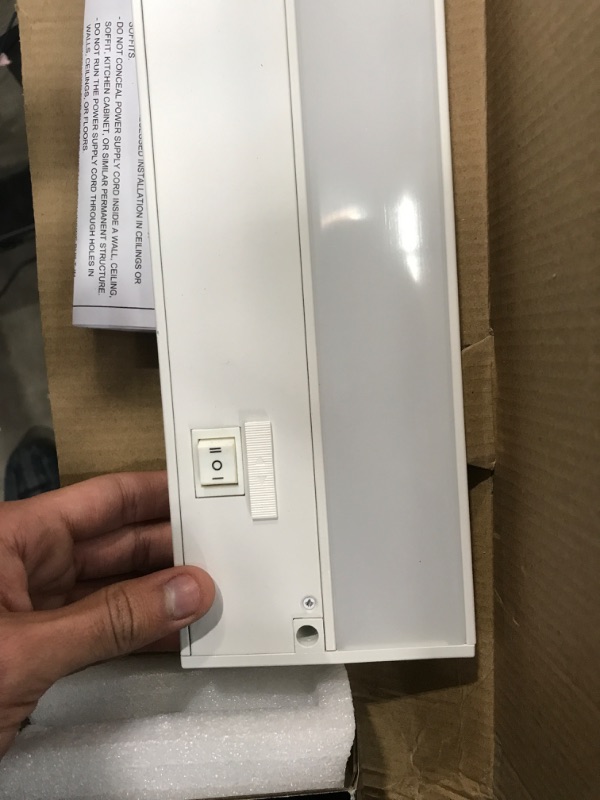 Photo 3 of **MISSING POWER CORD*** GETINLIGHT 3 Color Levels Dimmable LED Under Cabinet Lighting with ETL Listed, 32-inch, Warm White (2700K), Soft White (3000K)