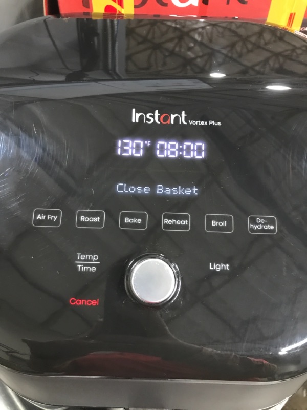 Photo 4 of *** PARTS ONLY *** Instant Vortex Plus 6-Quart Air Fryer Oven, From the Makers of Instant Pot with ClearCook Cooking Window, Digital Touchscreen, App with over 100 Recipes, Single Basket, Black 6QT Vortex Plus