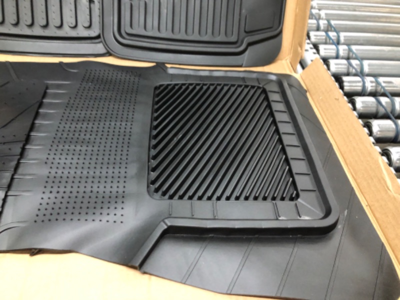 Photo 2 of 4 Piece Set Car Mats Black 