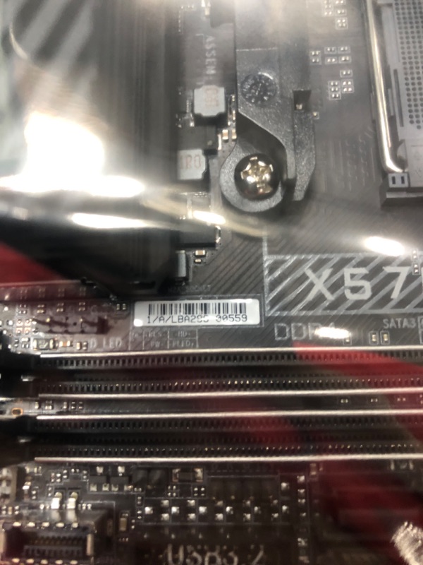 Photo 3 of GIGABYTE X570SI AORUS PRO AX(AMD Ryzen 3000/ X570S/ PCIe 4.0 SATA/ 6Gb/s/USB 3.1/ Mini-ITX/Gaming Motherboard) X570SI AORUS PRO AX Bundle X570S