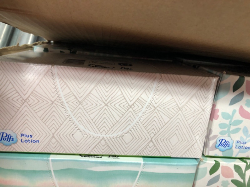 Photo 2 of Plush Facial Tissues 130 Per Box Size 7" X 6.9" 2 Ply,Soft, Smooth, Great for Bathroom, Office, Store, School,Home, Kitchen, Or in Your Car & in Every Room (Family pack Pack of 8, 992 Tissues total)