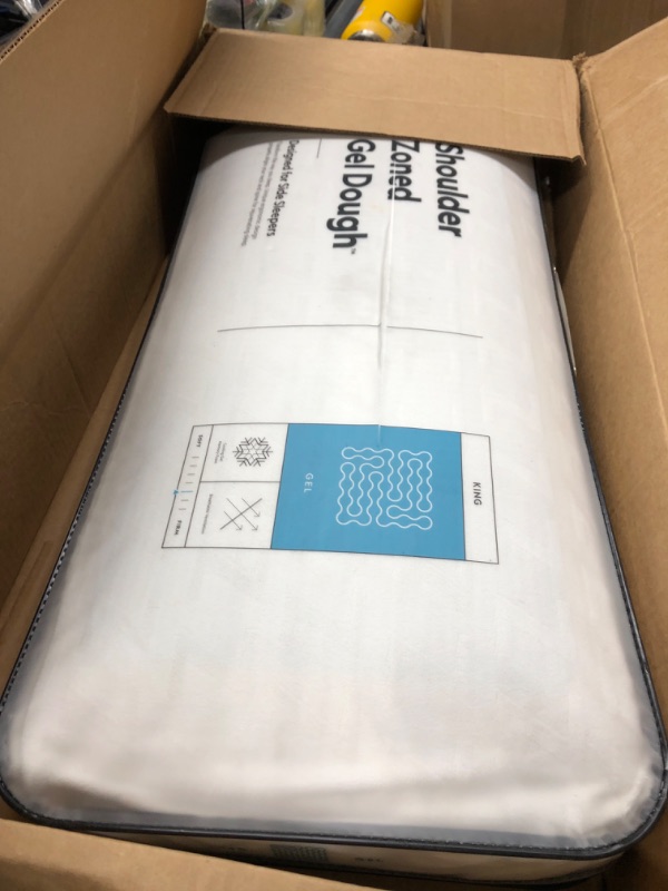 Photo 1 of **has minor stains needs to be washed**
MALOUF Z Shoulder Zoned Dough Memory Foam Pillow - Gel Infused - Premium Tencel Cover - 5 Year U.S. Warranty - Mid Loft - King, Blue