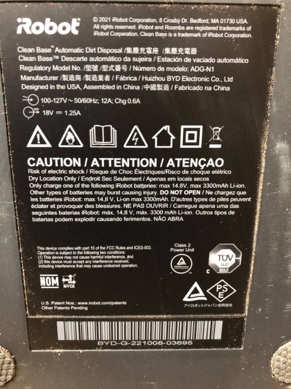 Photo 4 of **HEAVY USE**UNABLE TO TEST**
iRobot® Roomba Combo™ j7+ Self-Emptying Robot Vacuum & Mop - Automatically vacuums and mops without needing to avoid carpets, Identifies & Avoids Obstacles, Smart Mapping, Alexa, Ideal for Pets