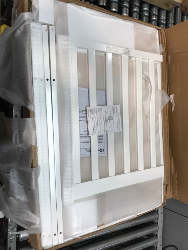 Photo 3 of Dream On Me Edgewood 4-In-1 Convertible Mini Crib In White, JPMA Certified, Non-Toxic Finish, New Zealand Pinewood, With 3 Mattress Height Settings, Included 1" Mattress Pad