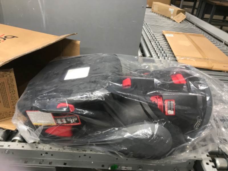 Photo 1 of Britax Highpoint Backless Belt-Positioning Booster Seat, SafeWash Black Ombre