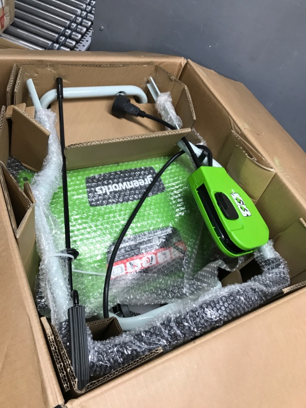 Photo 2 of ***UNABLE TO TEST****Greenworks 10 Amp Corded Snow Thrower, Green