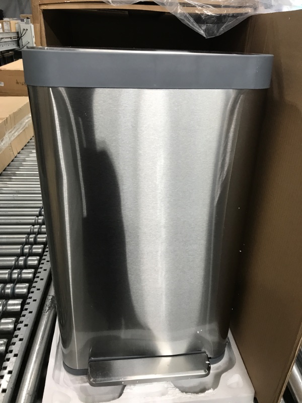 Photo 1 of 13 gallon trash can  