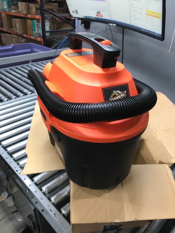 Photo 3 of Armor All, AA255 , 2.5 Gallon 2 Peak HP Wet/Dry Utility Shop Vacuum , Orange
