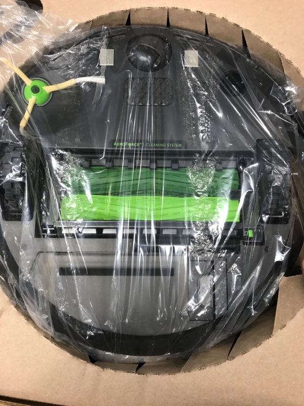 Photo 3 of ***REFURBISHED LIKE NEW*** iRobot Roomba i4 (4192) Wi-Fi Connected Robot Vacuum Vacuum - Wi-Fi Connected Mapping, Compatible with Alexa, Ideal for Pet Hair, Carpets (Renewed) i44192 iRobot i4