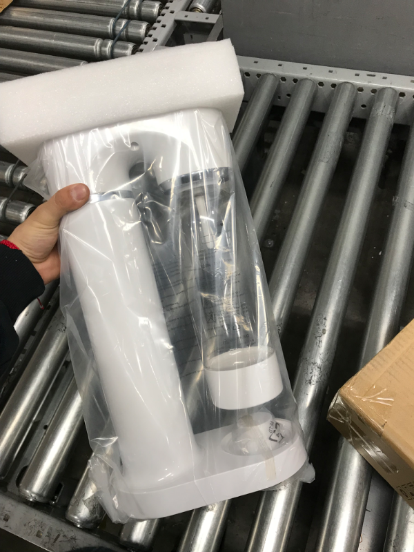 Photo 1 of DyBaxa Sparkling Water Machine with Customized Carbonation, Cordless Soda Water with Pressure Gauge, Quick Fizz, 1L Sustainable Bottle, Compatible 60L CO2 Exchange Cylinder(NOT Include) Kitchen Office White with Pressure Gauge