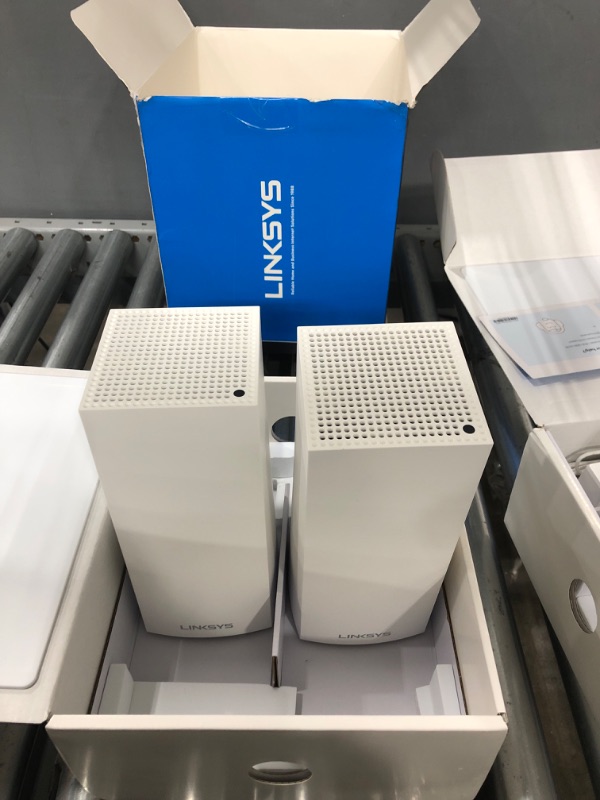 Photo 8 of Linksys MX12600 Velop Intelligent Mesh WiFi 6 System: AX4200, Tri-Band Wireless Network for Full-Speed Home Coverage, 8,100 sq ft (White, 3-Pack) WIFI 6 8100 Sq. ft - 120+ Devices