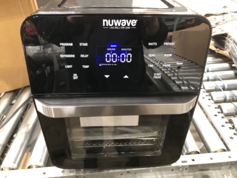 Photo 1 of NuWave Brio 15.5-quart Digital Air Fryer
