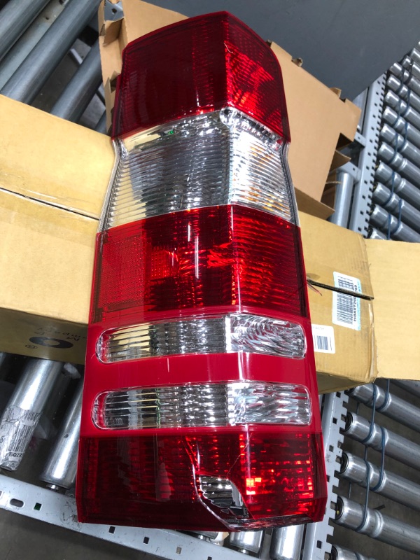 Photo 2 of For Mercedes-Benz Sprinter 2500 3500 Tail Light 2010 11 12 13 14 15 16 2017 Driver Side LED Bulbs Included DOT Certified For MB2800136 | 906 820 26 64NCV3