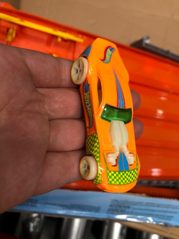 Photo 1 of Hot Wheels 4-Lane Elimination Race Track Set, Competitive Toy Car Racetrack, Fair-Start Launcher, 1 Hot Wheel Car, Toy for Kids 4 Years Old & Up [Amazon Exclusive] 4-Lane Race Track Set
