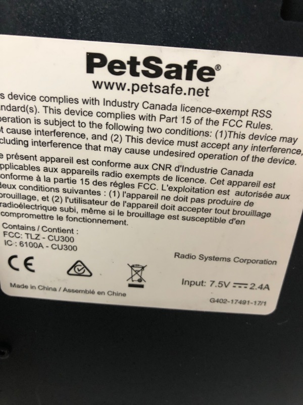 Photo 6 of *** POWERS ON *** PetSafe Smart Feed Automatic Pet Feeder for Cat and Dogs - Optional 2 Meal Splitter - Wi-Fi Enabled for iPhone and Android Devices (Compatible with Alexa), Portion Control and Programmable Timer Feeder for 1 Pet