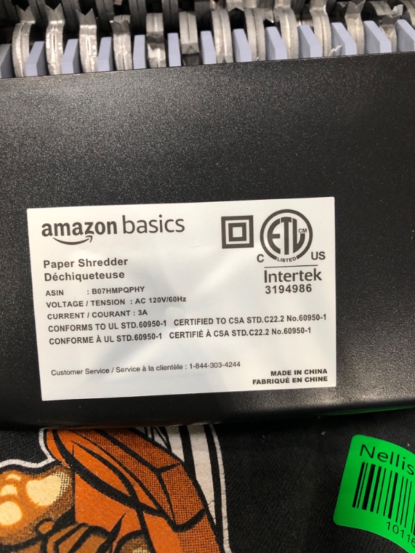 Photo 4 of Amazon Basics 12-Sheet Cross-Cut Paper and Credit Card Home Office Shredder 12 Sheet Shredder