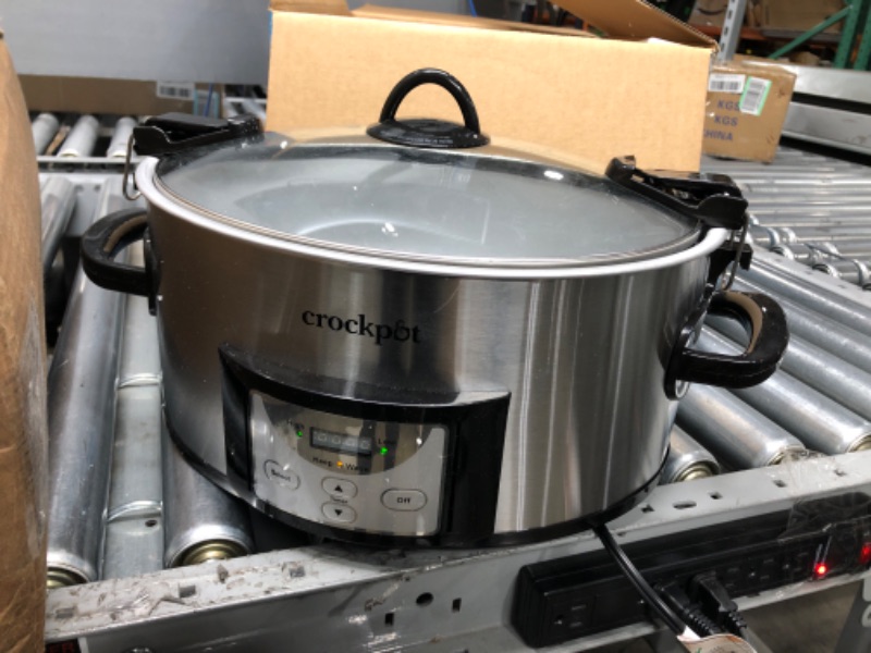 Photo 2 of ***MISSING CERAMIC POT**
Crock-Pot SCCPVL610-S-A 6-Quart Cook & Carry Programmable Slow Cooker with Digital Timer, Stainless Steel