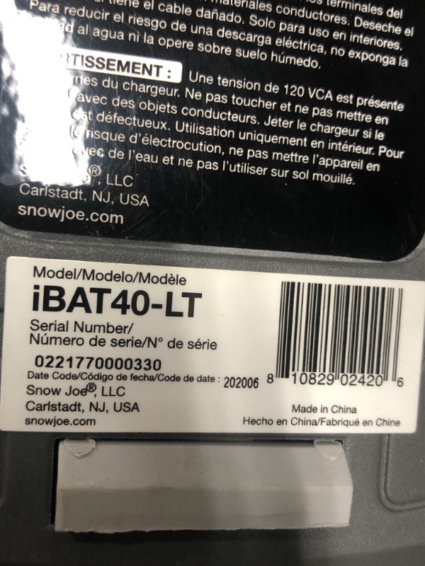 Photo 5 of **DOES NOT POWER ON**Snow Joe ION15SB-LT 40V 2.5 Ah Cordless Lithium-Ion 15 in. Single-Stage Snow Blower Kit
