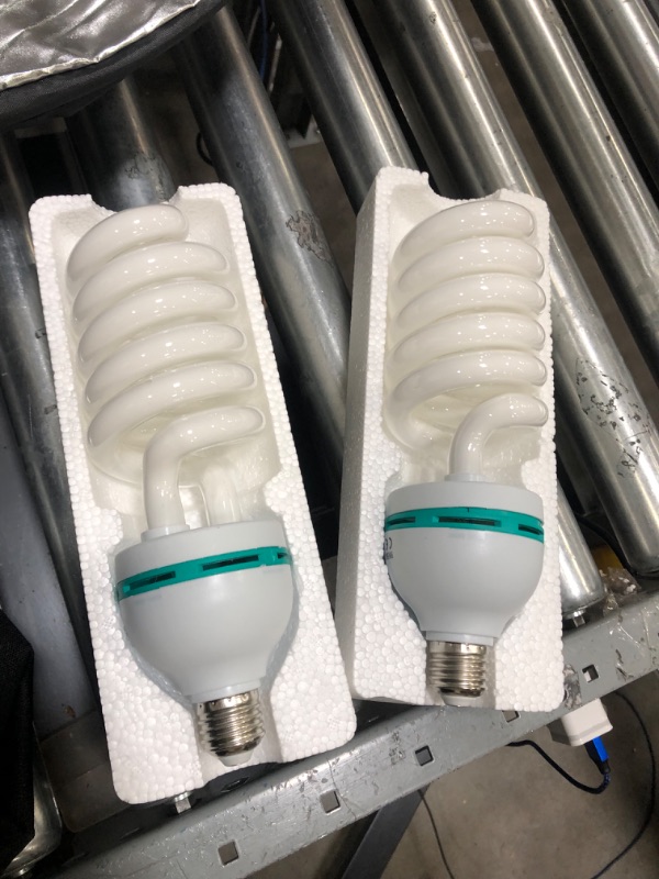 Photo 4 of YICOE Softbox Lighting Kit with 60 cm Reflector Professional Continuous Studio Photography Equipment with 2 95W Bulbs 5500K for Filming Portrait Product Shooting Photography Video
