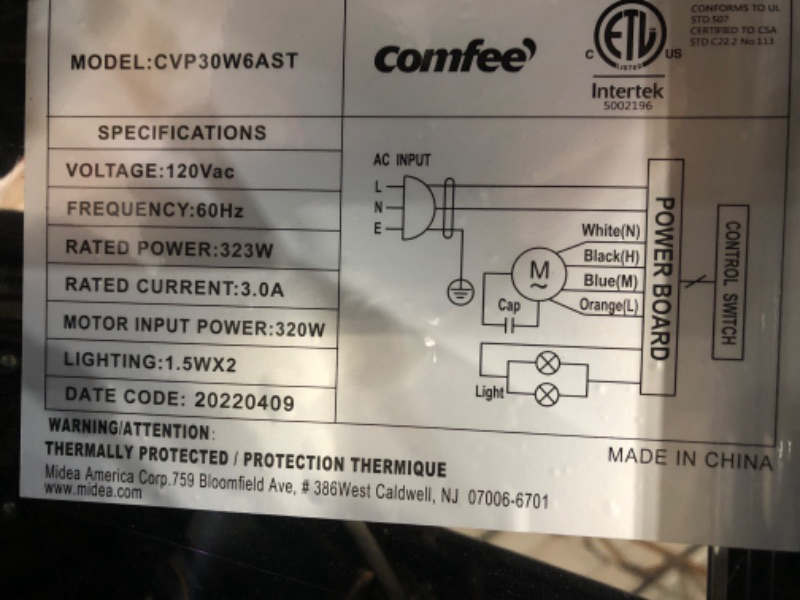 Photo 6 of *DAMAGED* *SEE INFO*  Comfee CVP30W6AST Ducted Pyramid Range 450 CFM Stainless Steel Wall Mount Vent Hood with 3 Speed Exhaust Fan, 30 inches