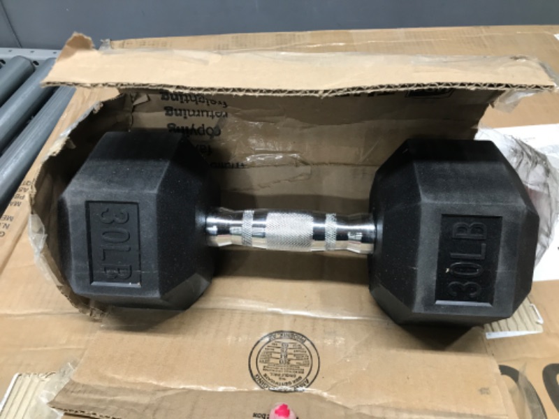 Photo 2 of Amazon Basics Rubber Encased Hex Dumbbell Hand Weight 30 Pounds Rubber Encased Hex Dumbbell