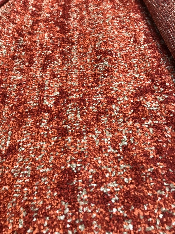 Photo 2 of 
Unique Loom Del Mar Collection Area Rug- Modern Transitional Inspired Tonal Design (6' 0 x 6' 0 Round, Terracotta/ Red)
Size:6' 1" Round
Color:Terracotta/Red