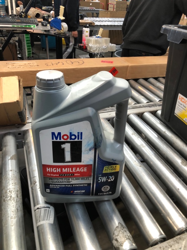 Photo 3 of **has leaked**
Mobil 1 High Mileage Advanced Full Synthetic Motor Oil - 4.73 L jug