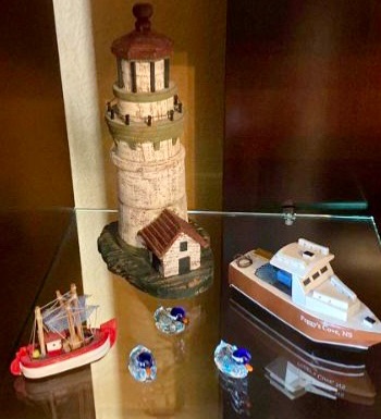 Photo 1 of BOATS LIGHT HOUSE H 9.5” AND DUCKS