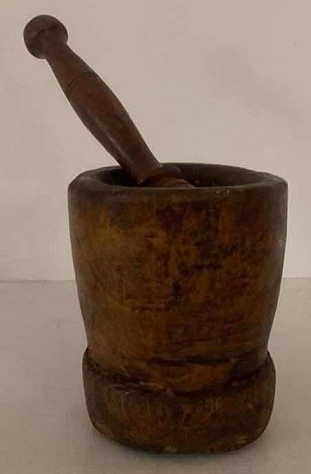 Photo 1 of ANTIQUE MORTAR H  4 1/2" &  PESTLE