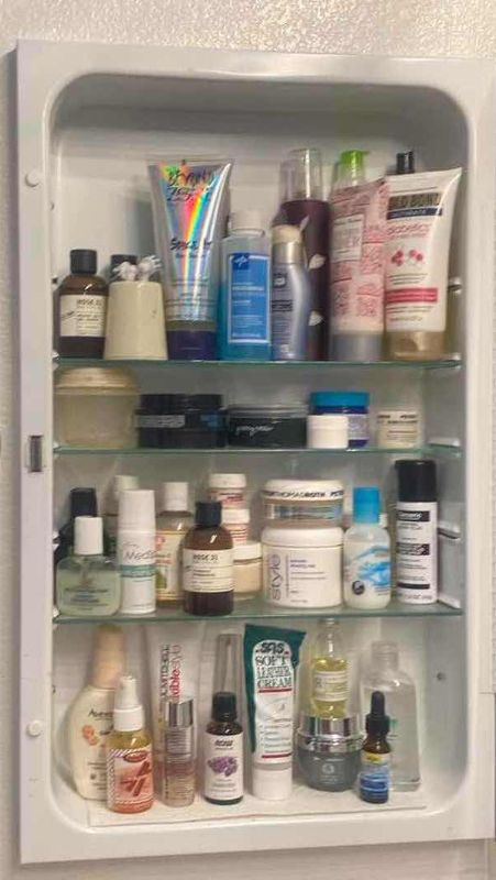 Photo 1 of CONTENTS MEDICINE CABINET