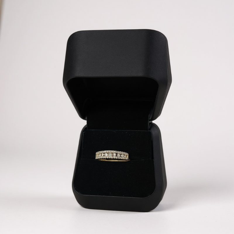 Photo 1 of 10K YELLOW GOLD WITH 1ctw DIAMOND 2.6G RING SIZE 8  #44