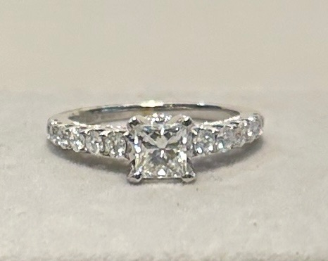 Photo 1 of 14K WHITE GOLD 1cwt PRINCESS CUT CENTER DIAMOND RING 3.9G SIZE 7 1/4 #20