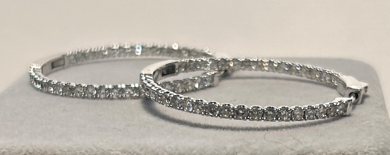 Photo 1 of 14K WHITE GOLD w 2.7cwt DIAMOND HOOP EARRINGS 7.5 TTL G #1