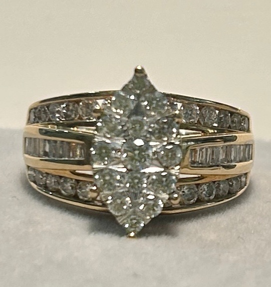 Photo 1 of 14K YELLOW GOLD 1.5 cwt DIAMOND RING 8G SIZE 7 #22
