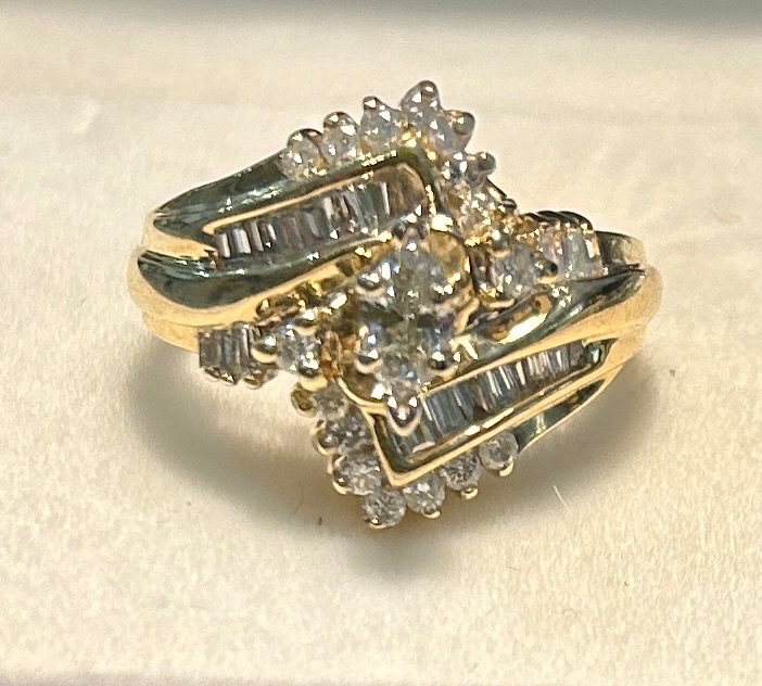 Photo 1 of 14K YELLOW GOLD w 1cwt DIAMOND RING 7.5G SIZE 6 #8