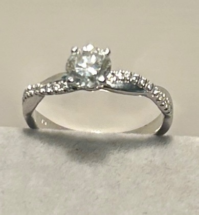 Photo 1 of 14K WHITE GOLD 0.75cwt DIAMOND RING 2.6G SIZE 6 3/4 #25
