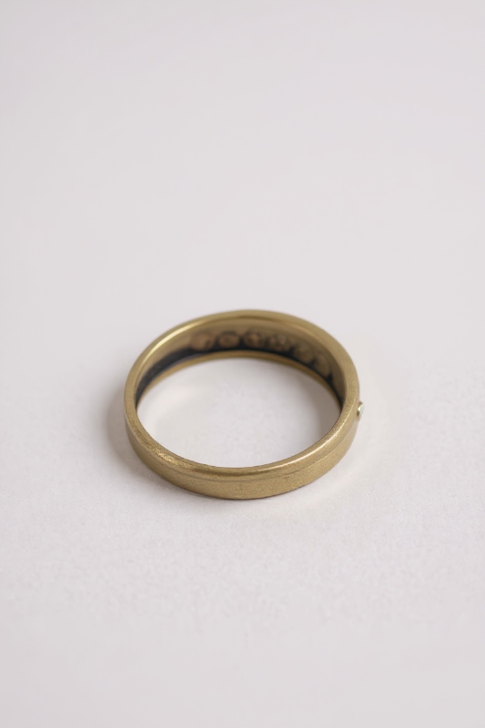 Photo 1 of 10K YELLOW GOLD BAND w 1cwt DIAMONDS 4G SIZE 10 1/2 #42