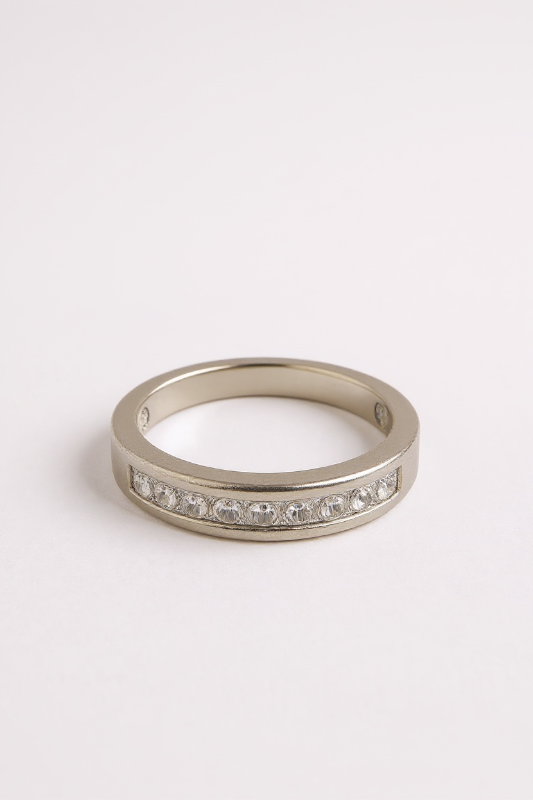 Photo 1 of 10K WHITE GOLD 0.50ctw DIAMONDS RING 5.8G SIZE 9 #47