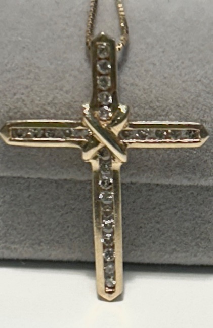 Photo 1 of 14K YELLOW GOLD 0.50cwt DIAMONDS CROSS PENDANT NECKLACE 4.7G CHAIN 19” #28