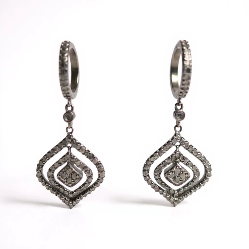 Photo 1 of 14K WHITE GOLD w 0.75cwt DIAMOND DANGLE EARRINGS 5 TTL G #10