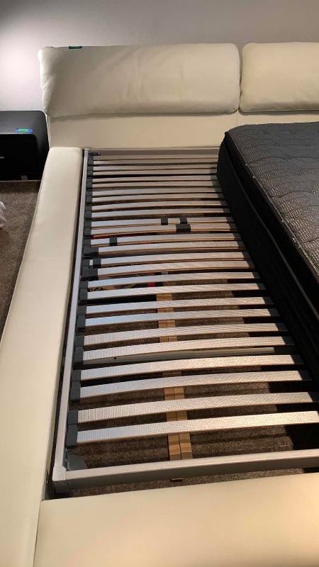 Photo 4 of ROCHE BOBOIS CALIFORNIA/KING PLATFORM BED MATTRESS NOT INCLUDED  
