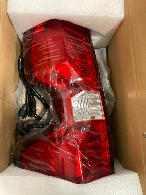 Photo 2 of Tail Lights Assembly Compatible With 19-23 2019 2020 2021 2022 2023 Chevy Silverado 1500 2500/3500HD Halogen Rear Tail Light With Bulb & Harness Replaces GM2800308 (Right Passenger Side)