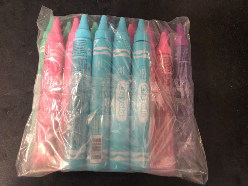 Photo 2 of Crayola Scented Body Wash Pens 20 Pack 4 Different Color 5 of each.
