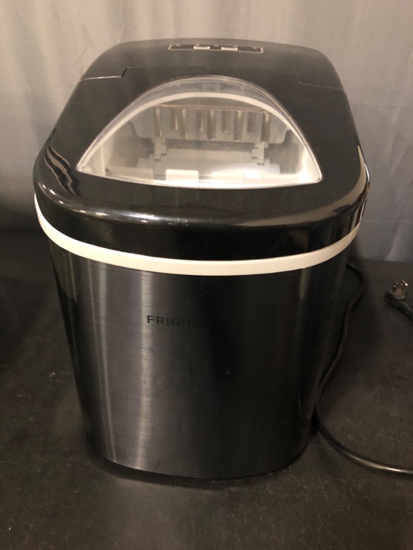 Photo 2 of Frigidaire 26 Lbs per day Portable Compact Maker, Ice Making Machine, Black Stainless, Medium
