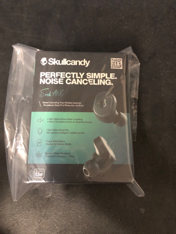 Photo 2 of Sesh in-Ear ANC Noise-Canceling True Wireless Stereo Bluetooth Earbuds with Microphone in True Black
